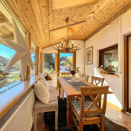 Sunny Ula, Close To Brunnachbahn *