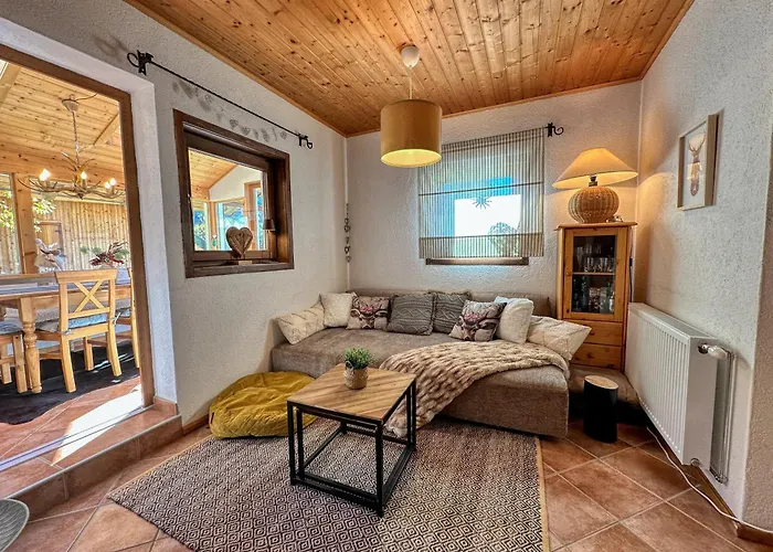 Sunny Ula, Close To Brunnachbahn דירה *