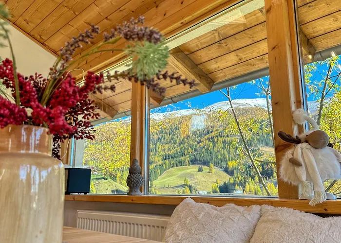 Sunny Ula, Close To Brunnachbahn Lägenhet